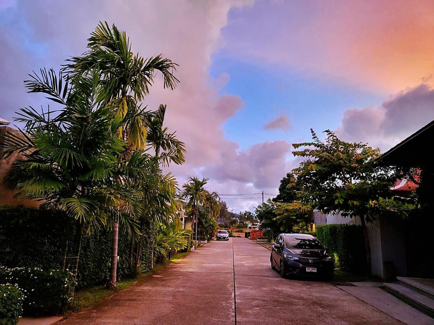 E Villa Near Bangtao Beach ,普吉高端社区邦涛区度假村私人泳池别墅 Пляж Банг Тао Экстерьер фото